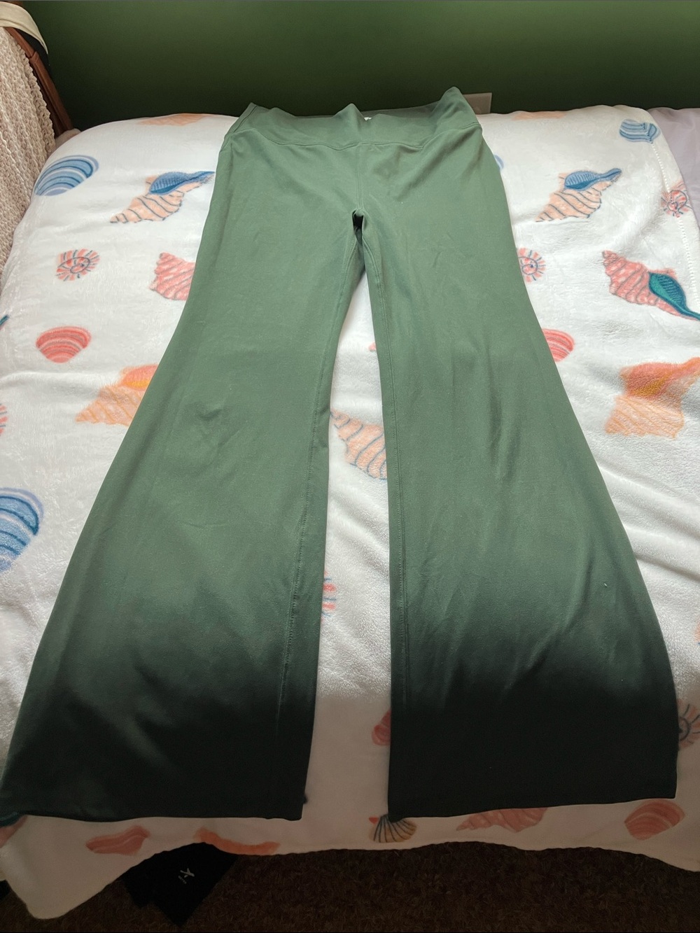 wild fable green women’s flare leggings